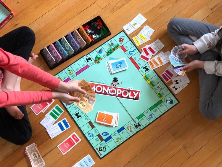 Craft Blog Post: Money-smart munchkins: A parent's guide to developing financial literacy skills in kids